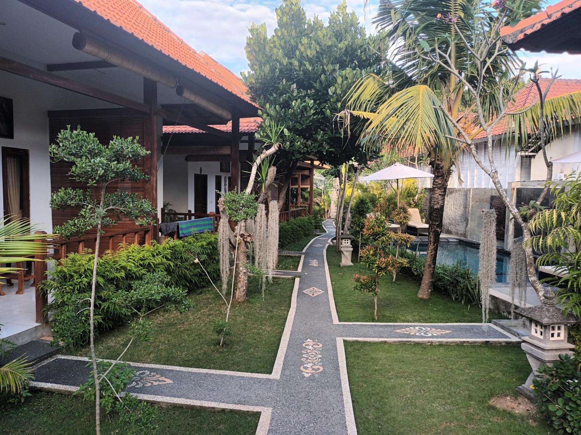 누사 렘봉안 Isola D'Oro Lembongan B&B 객실 사진