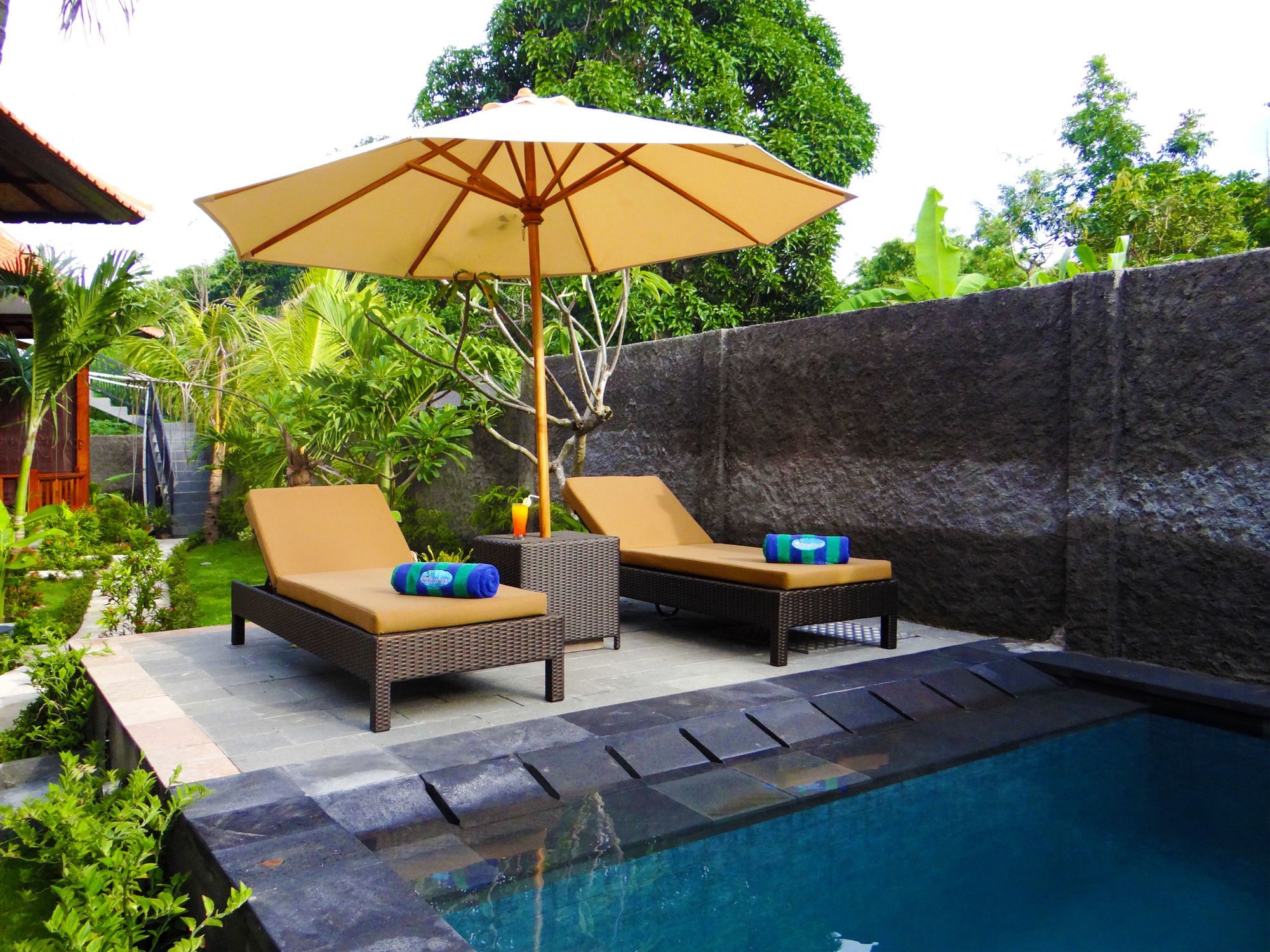 누사 렘봉안 Isola D'Oro Lembongan B&B 외부 사진